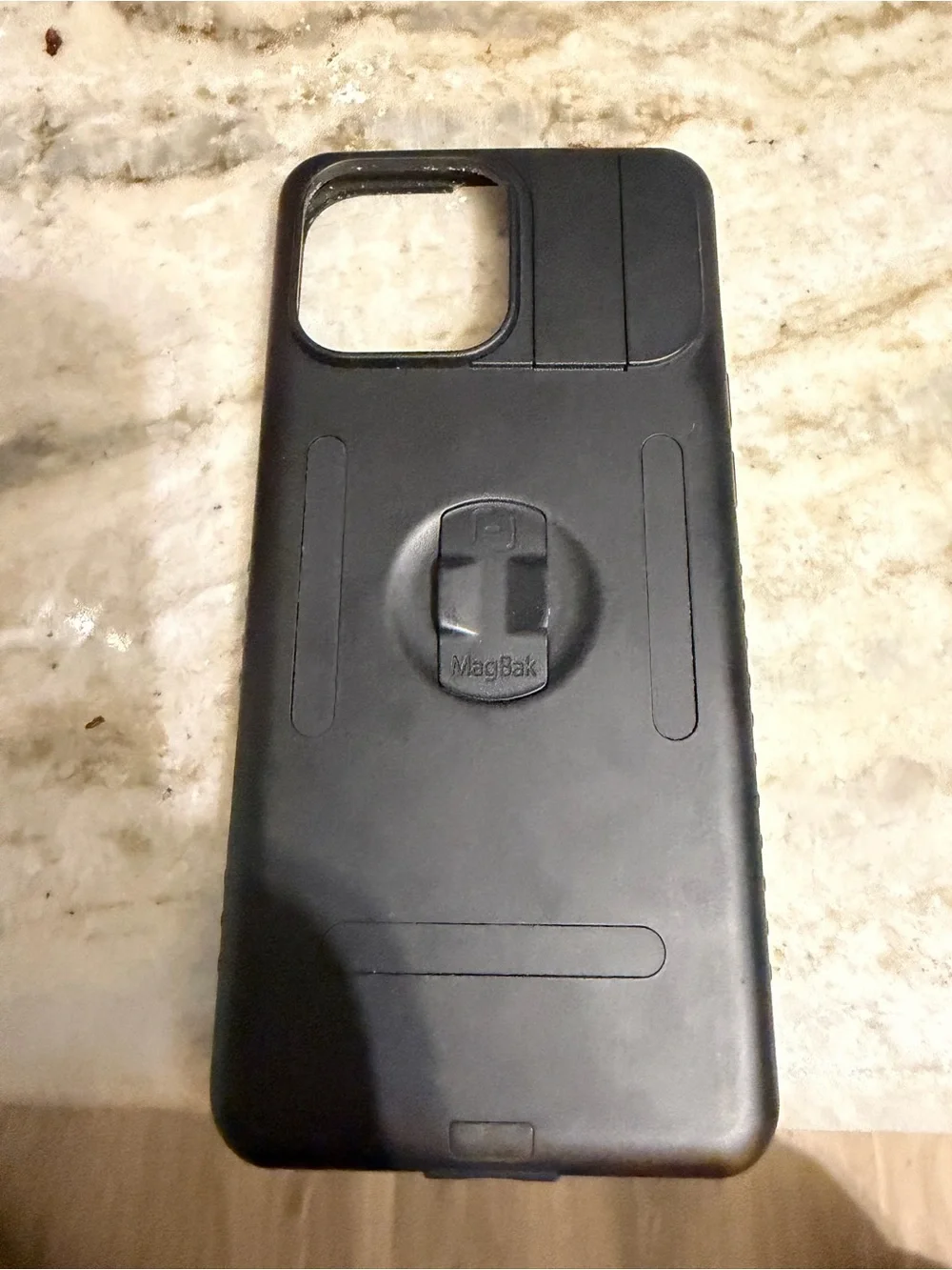 iPhone 16 Pro Max Magnetic-Compatible Black Phone Case with Lens Cover